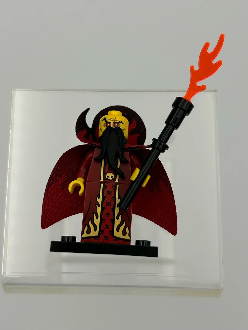 LEGO Evil Wizard Minifigure (71008) Series 13 Retired Collectible w. Wand & Cape